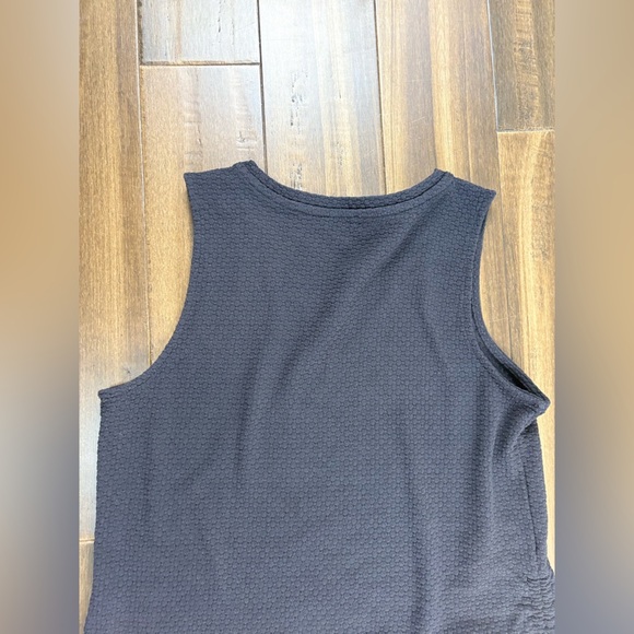 Vince Camuto size L Black Tank Top w/ side tide ruched Scoop Neck Y2K Grunge - Picture 7 of 9